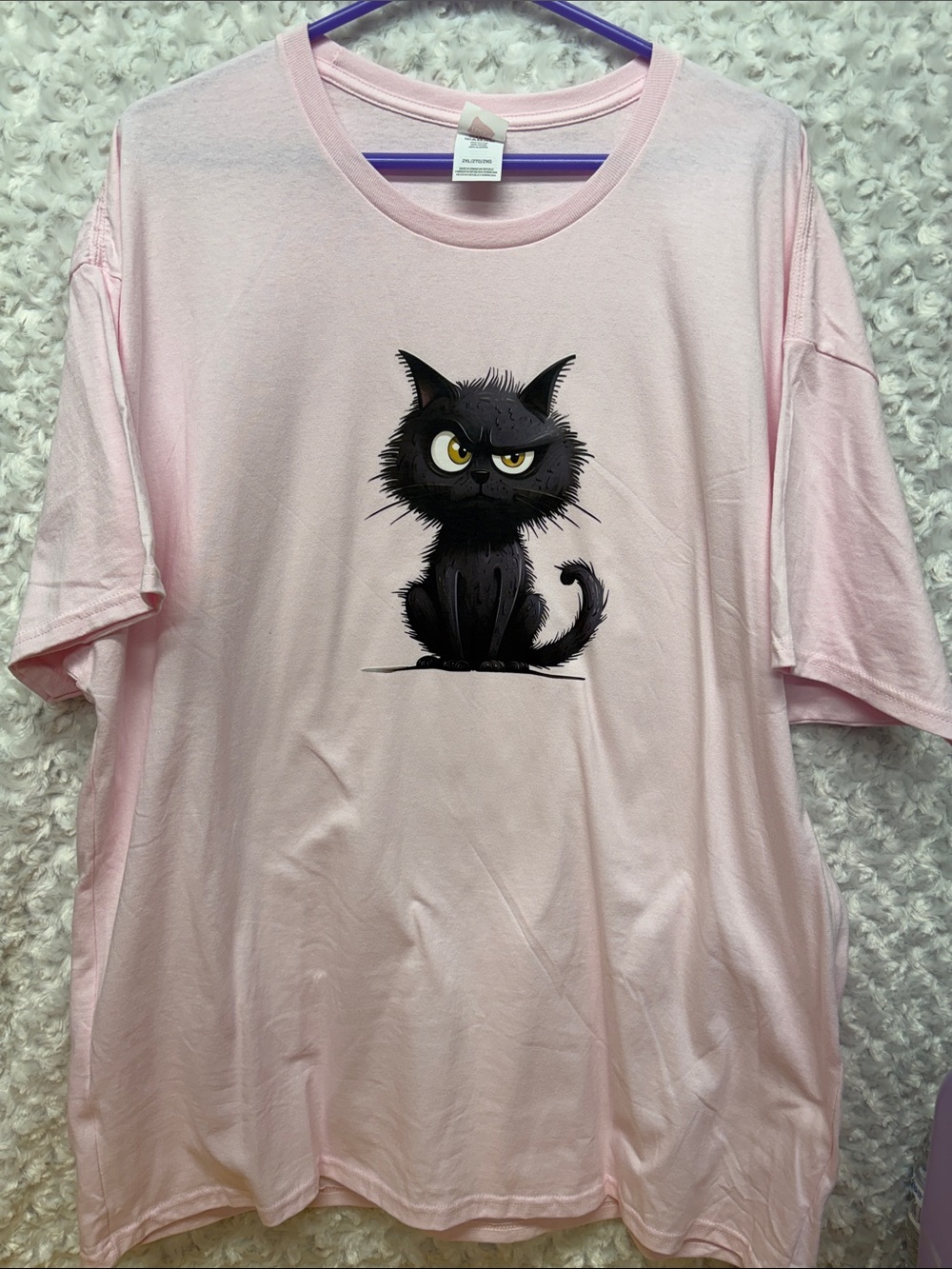 Hanes 2Xl Light Pink Tee with Black grumpy Cat Graphic